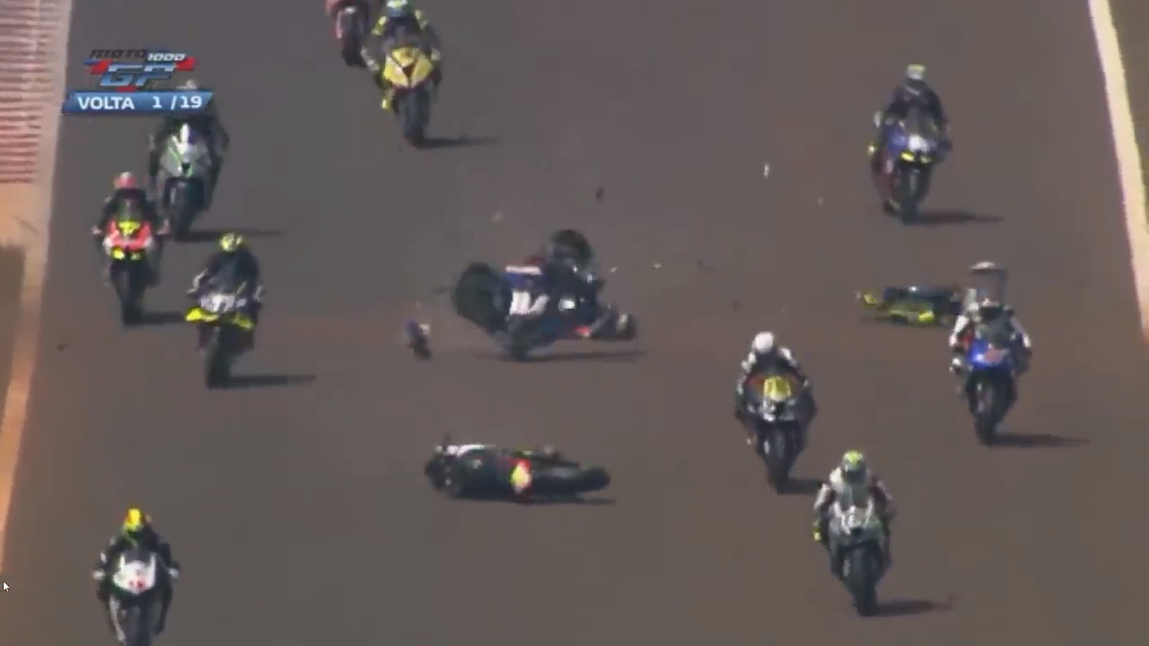 PILOTOS MORREM EM ACIDENTE DURANTE ETAPA DO CAMPEONATO BRASILEIRO DE MOTOVELOCIDADE 