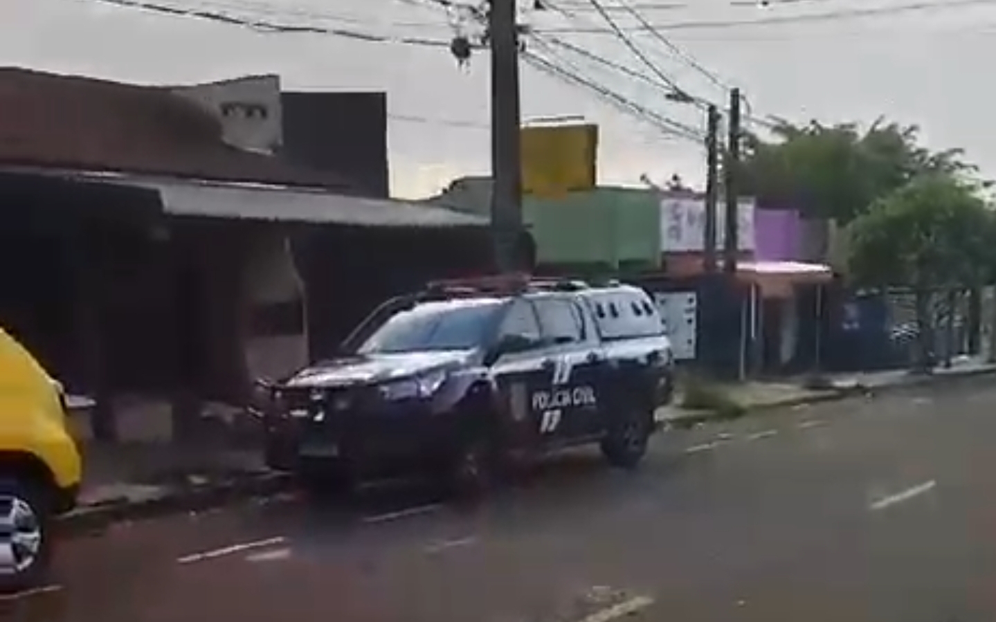 BRUTAL: JOVENS SÃO ASSASSINADOS A FACADAS DENTRO DE RESIDÊNCIA NA ZONA OESTE DE LONDRINA 