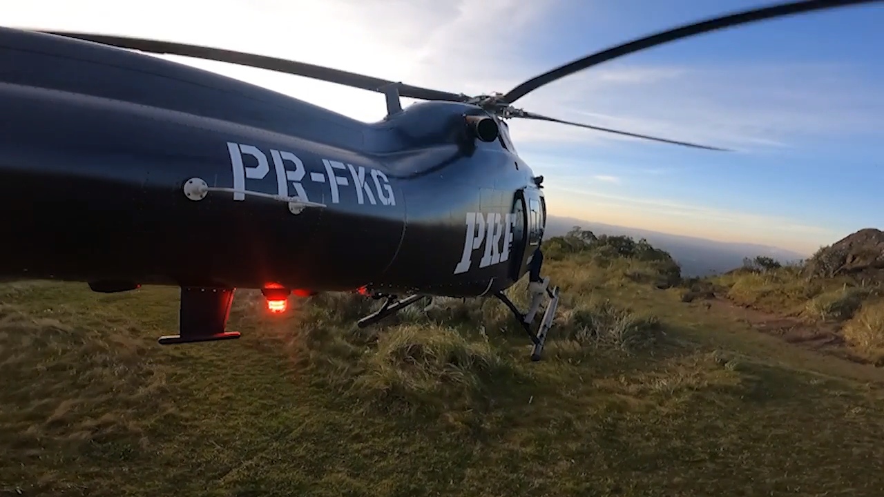 PRF RESGATA MONTANHISTA EM QUATRO BARRAS/PR 