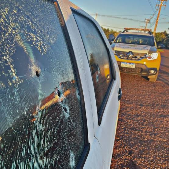 POLICIAL CIVIL É EXECUTADO A TIROS DENTRO DE CARRO EM ASSIS CHATEAUBRIAND 