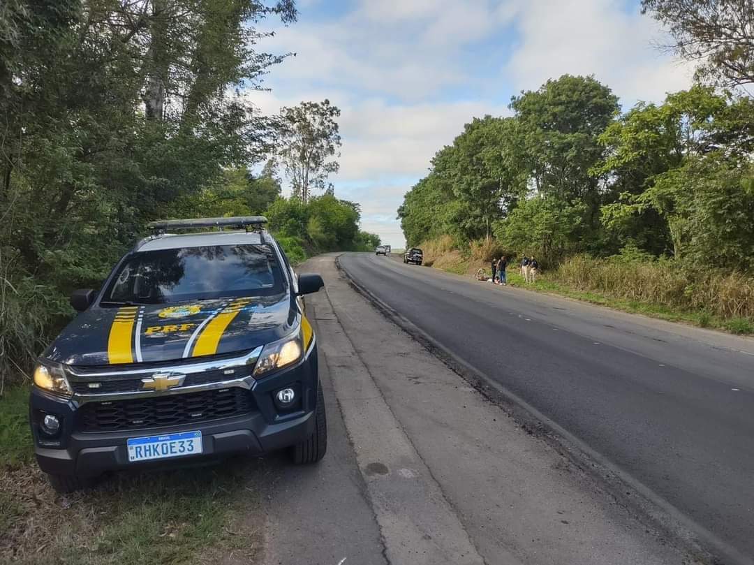 CICLISTA MORRE ATROPELADO NA BR-153 EM SANTO ANTÔNIO DA PLATINA; MOTORISTA DE VEÍCULO ENVOLVIDO FUGIU DO LOCAL 