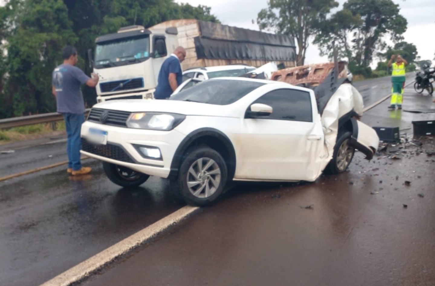 JOVEM DE 22 ANOS MORRE EM ACIDENTE NA BR-369, EM MAMBORÊ 