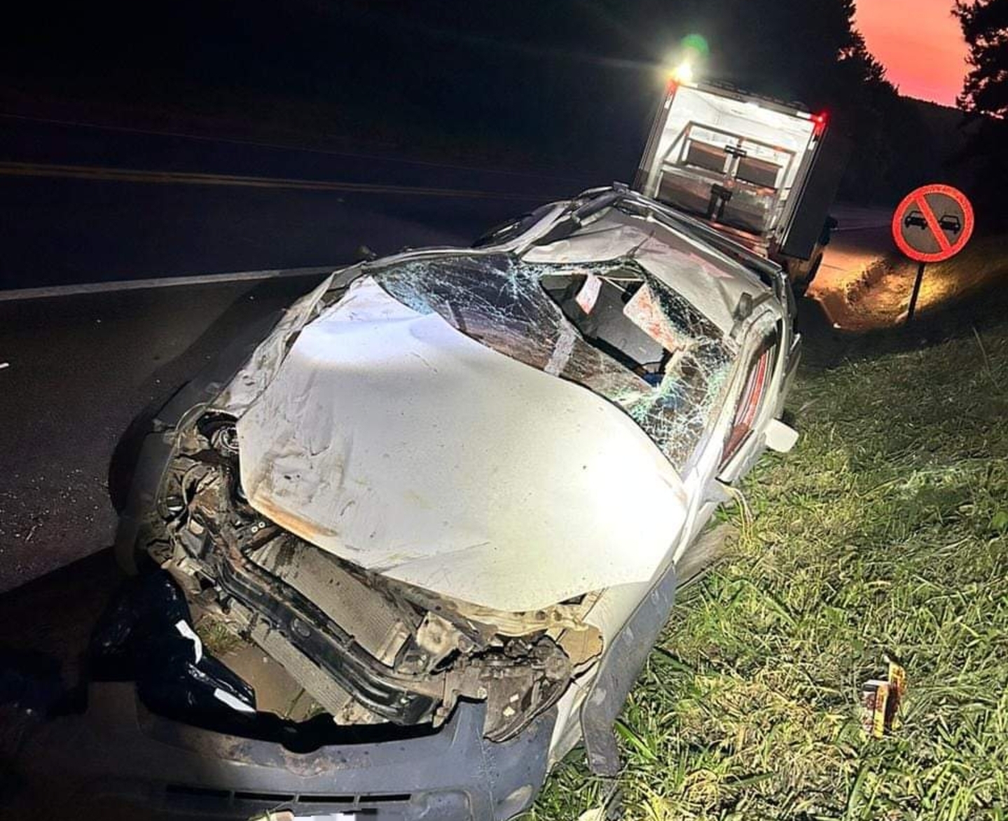 MOTORISTA MORRE APÓS SER ATINGIDO POR PEÇA DE CAMINHÃO NA BR-153, NOS CAMPOS GERAIS DO PR 