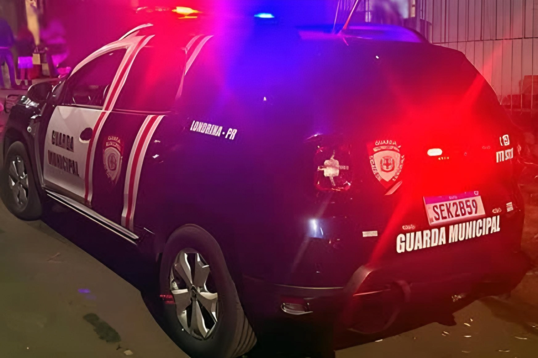 GUARDA MUNICIPAL DE LONDRINA RECUPERA VEÍCULO FURTADO DURANTE BLITZ NA ZONA NORTE 