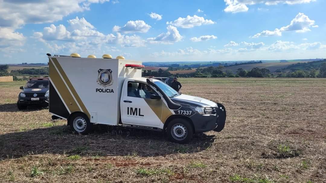 TRIO SUSPEITO DE ENVOLVIMENTO EM ROUBO DE CAMINHONETES MORRE APÓS CONFRONTO COM A PM EM ARAPONGAS 