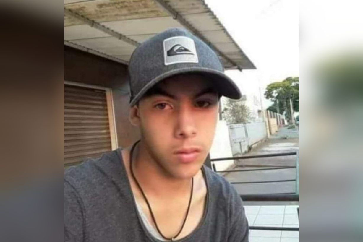 JOVEM É ASSASSINADO A TIROS EM APUCARANA 