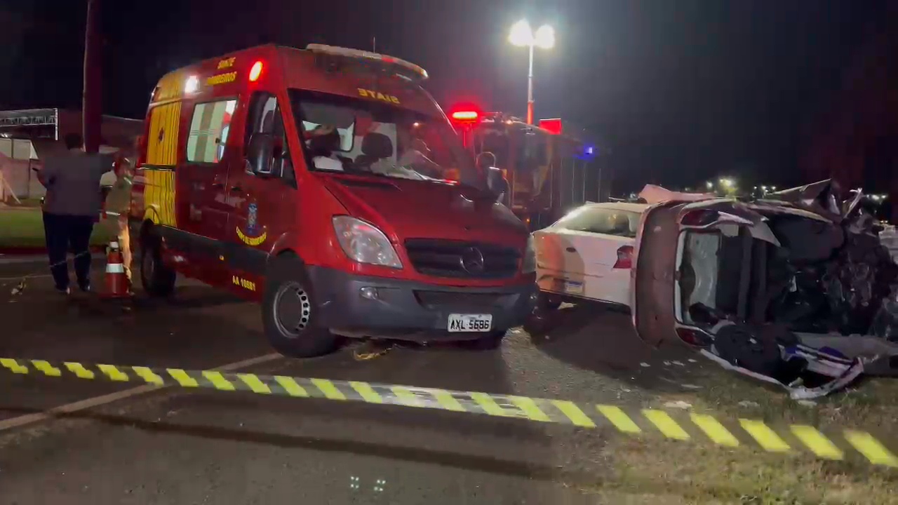 CASAL MORRE E TRÊS FICAM FERIDOS EM ACIDENTE NA BR-369 EM ROLÂNDIA 