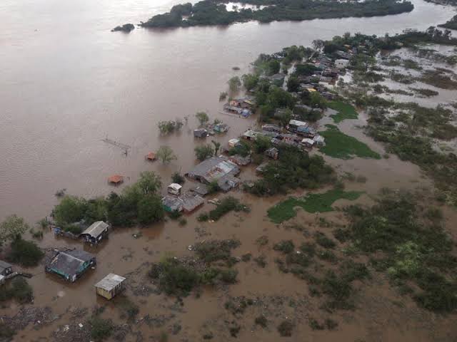 DEFESA CIVIL DO RS EMITE ALERTA PARA NOVAS INUNDAÇÕES E CHUVAS INTENSAS