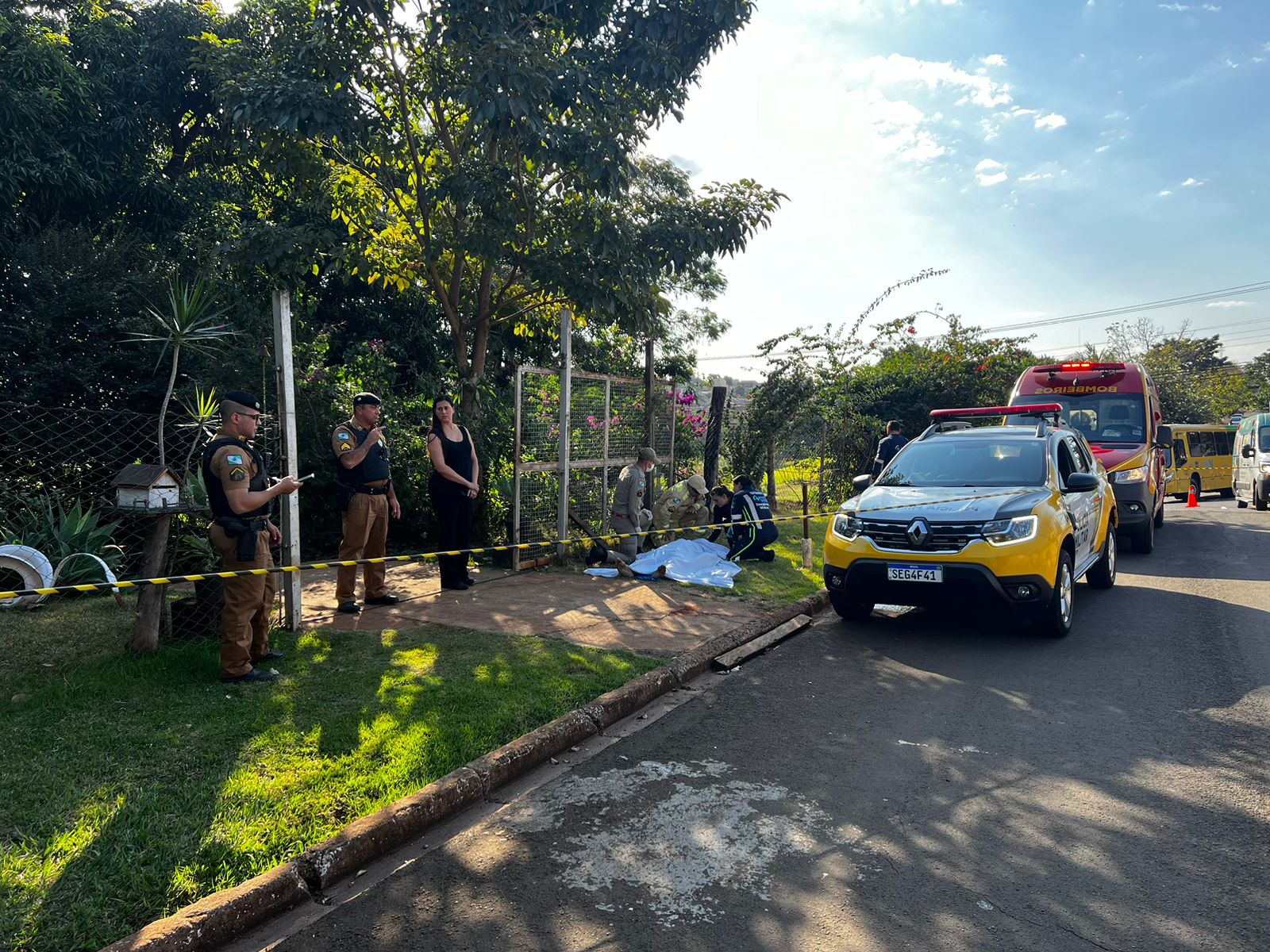 CORPO DE HOMEM MORTO EM AGRESSÃO NA VILA RICARDO SEGUE SEM IDENTIFICAÇÃO 