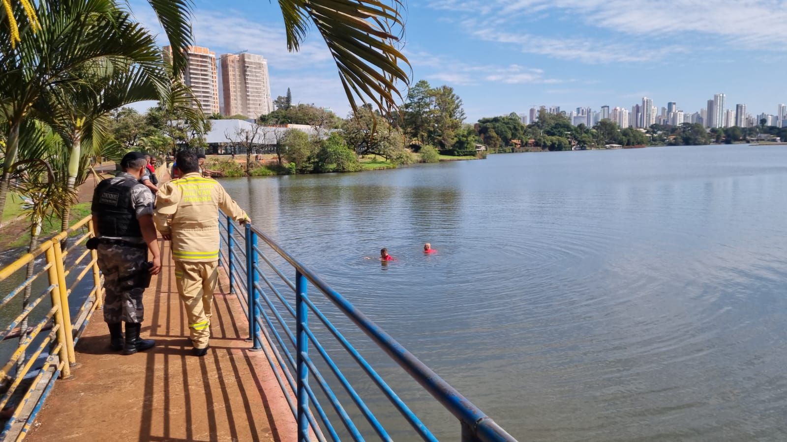 CORPO DE JOVEM MORTO POR AFOGAMENTO NO LAGO IGAPÓ É SEPULTADO NO NOROESTE DO PR