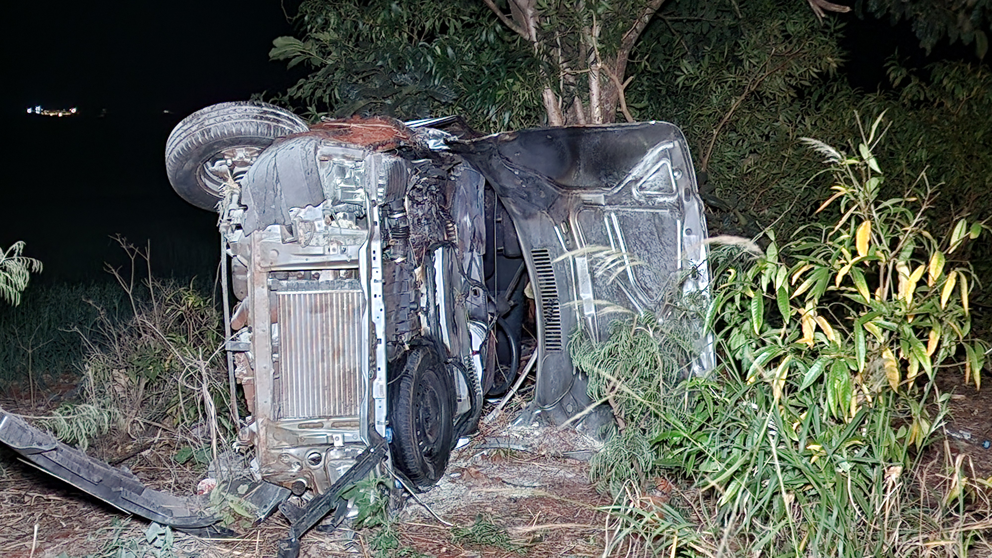 JOVEM MORRE EM ACIDENTE NA ESTRADA DA PEROBINHA EM LONDRINA 