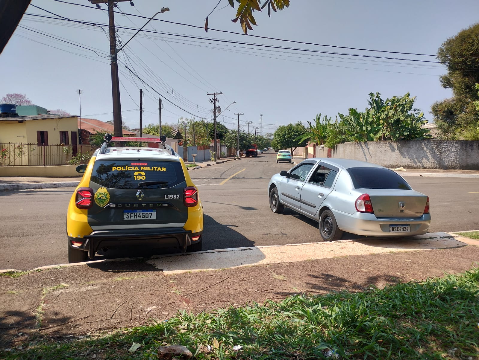 HOMEM É BALEADO DENTRO DE CARRO NA ZONA OESTE DE LONDRINA 